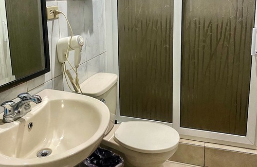 San Pedro Sula Apartment | 102- Apto 2 Hab, 2 Baños Privado, Estacionamiento, Ubicación Céntrica y Segura