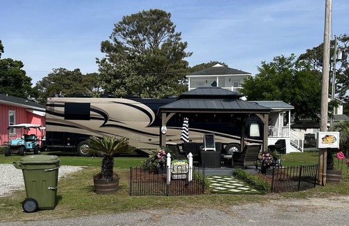 Myrtle Beach RV Rental | MH37A Extra Large RV Camping Spot, Ocean View, Steps from the Ocean