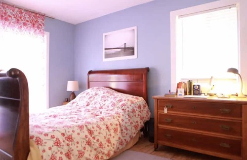Clearwater Beach House | Sun Drenched East Hampton Springs Retreat with Private Beach Pass