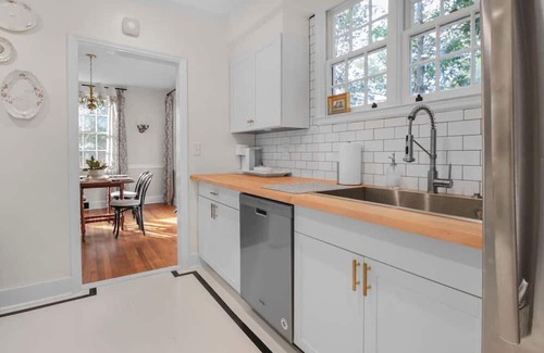 Forest Hills House | Haven On The Hill - Historic Charm Meets Modern Luxury In Augusta