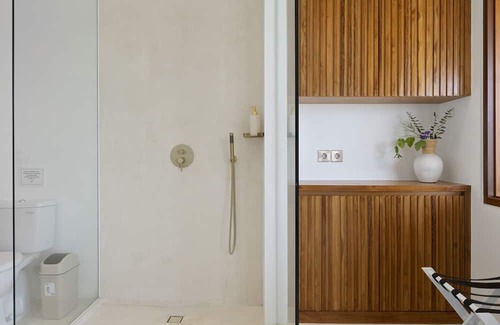 Tanjungbenoa Apartment | Cozy Apartment w/Sunset View & Balcony in Canggu