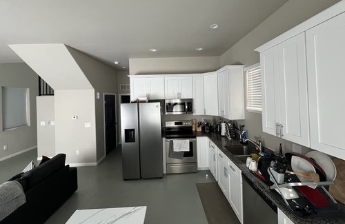 Limberlost House | Friendly and centric home!