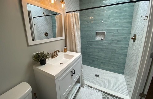 Olde Town Arvada Cottage | Bright and Updated Olde Town Arvada Carriage House 1B/1B