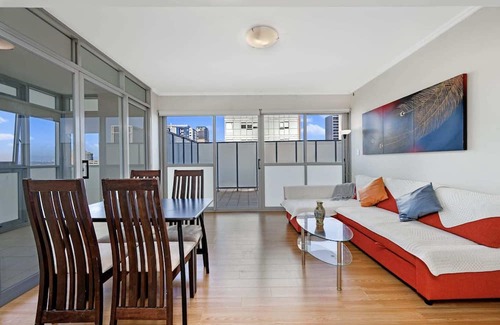Burwood Apartment | sky view 2B1B@burwood