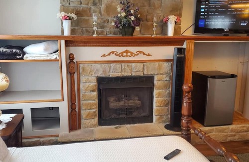 Patton Bed & Breakfast | The Miners' Lodge