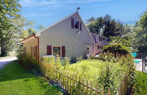 Durham House | Spacious property with pool, grill, deck, children's items, & W/D - dog-friendly