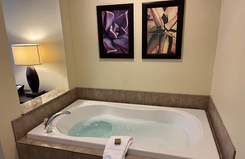 Enterprise Resort | 2 BR - Las Vegas Superbowl Week! next to South Point Casino.