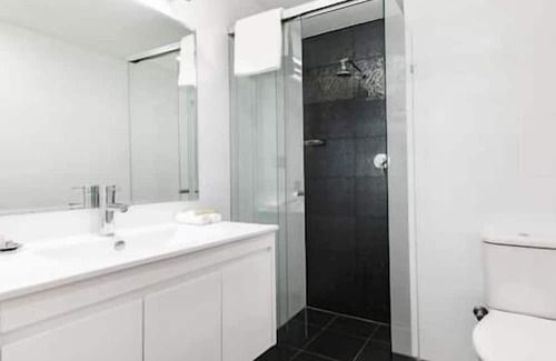Elizabeth Bay House | Harbour View Studio in Elizabeth Bay