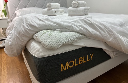 Old Brooklyn House | Be my guest, put my service to the test.