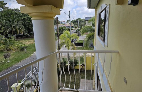 Penal-Debe House | 6 A/C bedroom , 4 full baths, 4500 Sq ft ,10 mins away from city and highway