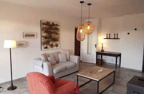 Nord Apartment | Grand T3 Lumineux et Climatisé à Aix-en-provence