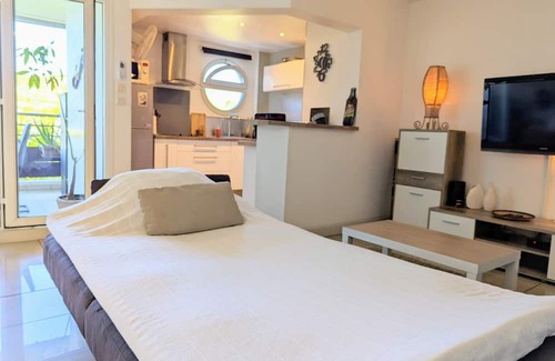 Cap Champagne Apartment | Cap Boucan - Spacieux T2 à 200m de la Plage de Boucan Canot