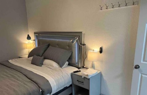 Gateway District Apartment | Modern living