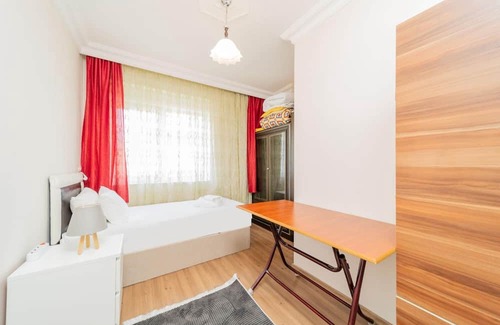 Antalya City Centre Apartment | Central Flat w Balcony 10 min to MarkAntalya Mall