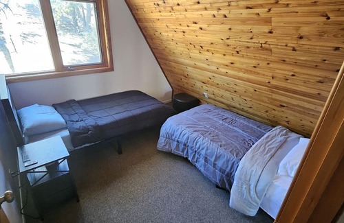 Bear Valley Springs House | Tranquil Cabin in the Mountains - Breathtaking Views, Immersed in Nature! PetsOK