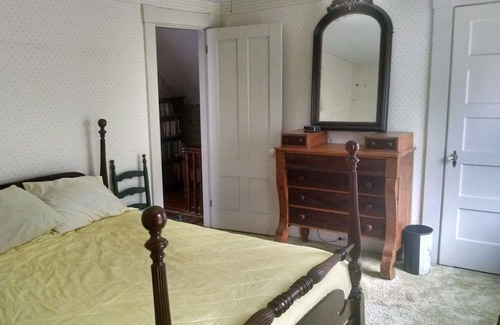 Bryant Pond House | Three-bedroom house in Bryant Pond. near Mt. Abram and Sunday River