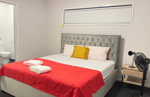 Manor Lakes House | Home in Wyndham Vale Manor Lakes Melbourne