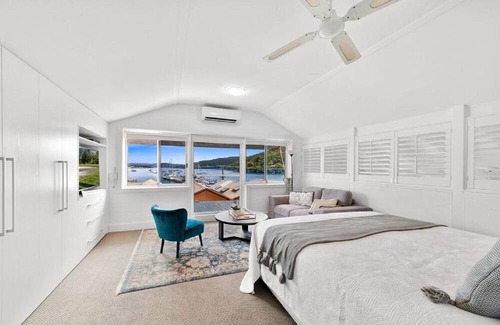 Killcare House | Hardy's Bay Apartment