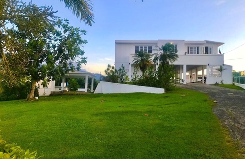 Zarzal Bed & Breakfast | Tranquil Guest Room Nestled in El Yunque Region. 5mins. From Beach & Rainforest!