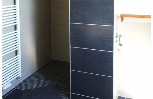 Gnies Apartment | Vrbo Property