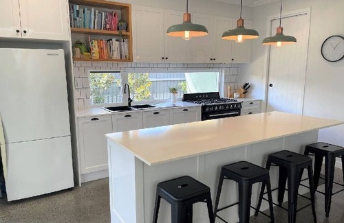Kingscliff House | Seas Of Green 5 Bedroom Beach House w/ Pool Entire home in Kingscliff Australia
