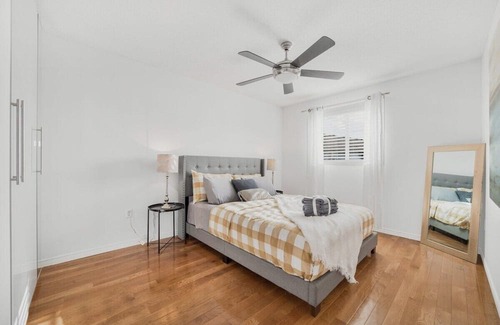 Stoney Creek House | Lovely 3BR Home w/ Parking! Near the Lake!