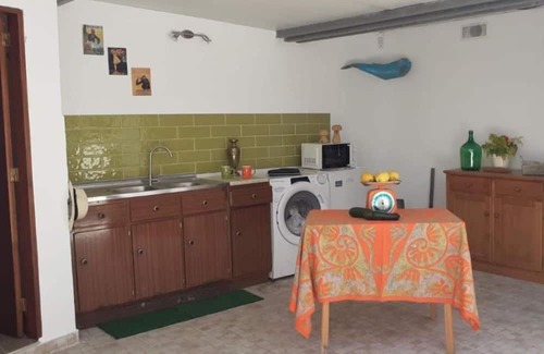 Moinhos da Gandara Apartment | Studio Apartment "Cantinho Dos Moinhos" with Wi-Fi