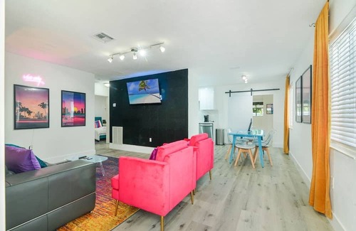 Parkside House | Cozy Home with Modern Comfort