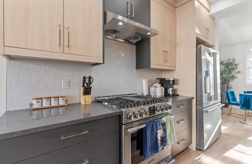 Chilliwack Proper Village West House | Chilliwack Gem 3BR, Studio Bliss