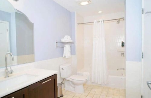 Celebration Condo | Melia Orlando at Celebration 2br suite, Monday check-in