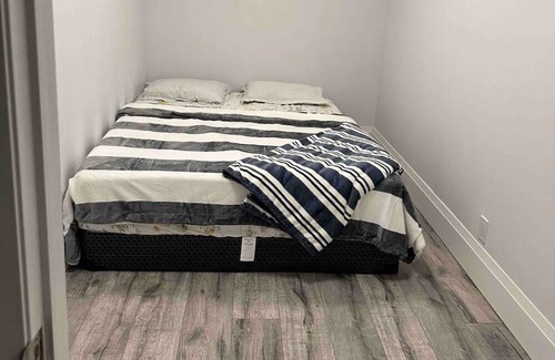 Kitchener House | Beautiful Full Private Basement with Private Bedrooms,Living Room TVS,Dinning