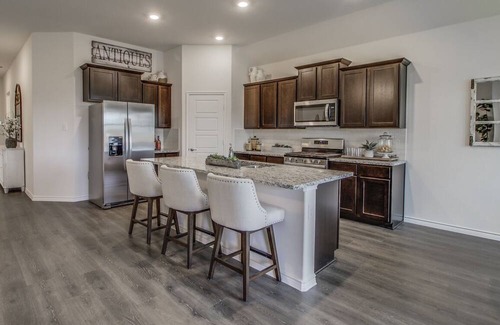 Aubrey House | New property nestled in a safe and cozy neighborhood in North Texas