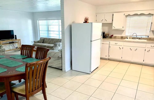 Alta Vista House | Retro Paradise! 4 br, 2 bathroom, Low Clean fees! Entire house! Fenced yard!