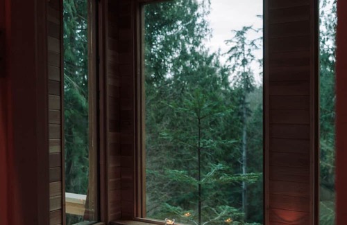 Bowen Island Apartment | Blue Suite at The Ark on Bowen
