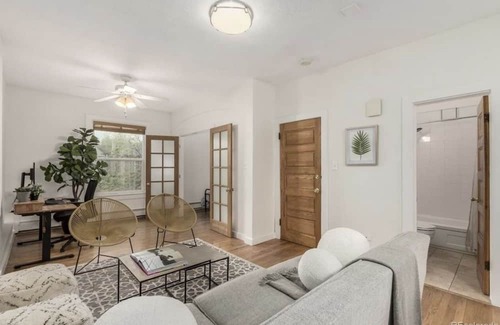 Whittier Condo | Modern furnished apartment ideally for traveling nurses. Stay in style