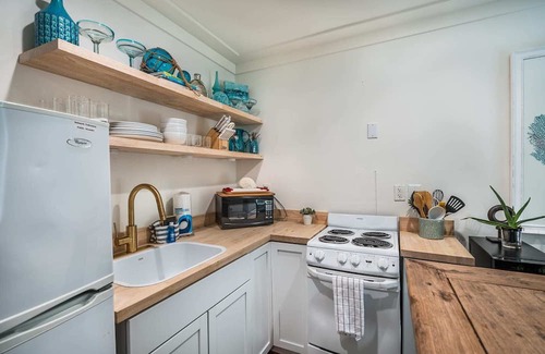 Folly Beach Apartment | The Folly Feeling / 1 Block to Beach