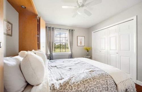 Charlotte Park House | Private pool home, In the center of Punta Gorda, Just minters from fun & food