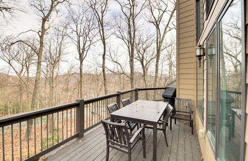 Pedlars Edge House | Wintergreen Resort Home: Close to Slopes & Trails