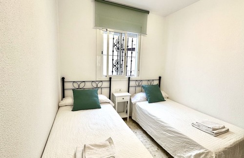 Rota Apartment | GIRASOLES Rota Apartment by Cadiz4Rentals