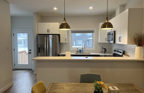 Regina House | 5 minutes walk from save on foods, starbucks and other amenities
