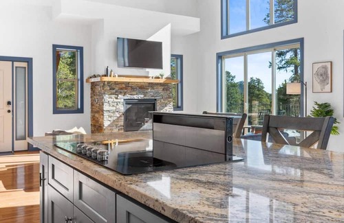 Black Hawk House | 4-bedroom Colorado Oasis at Rudolph Ranch