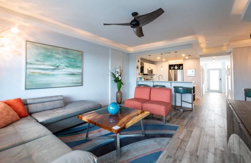 Merritt Island Apartment | Luxury Condo with Pool and Gym at Cape Crossing