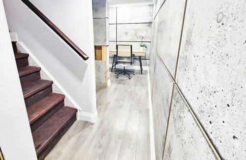 Halton Regional Municipality Apartment | Newly Crafted Modern 1BR+Den Haven
