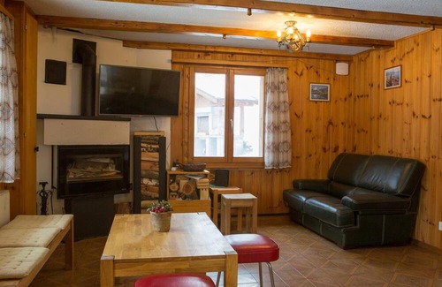 Mayens-de-Riddes House | Rosaline - Large and cosy Swiss Chalet with beautiful views