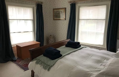 Woolbeding Apartment | Charming property in the heart of Midhurst