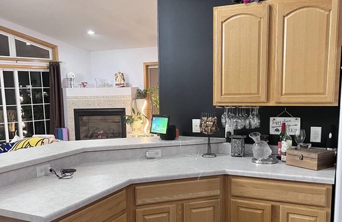 Martell House | Cabin Vibes w/hot tub, game room and within walking distance of 2 golf courses.