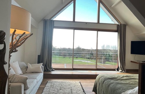Ploeren Bed & Breakfast | Chambre D'hôtes, 2,5 kms du Golfe du Morbihan, au Calme, Piscine