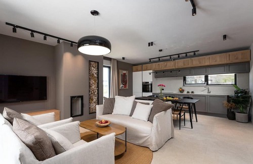 Kadumi House | Villa San Vincenti newly built holiday home with pool and wellness not far from the town of Porec an