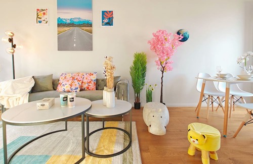 Grey Lynn House | Brand new townhouse with garden and free parking