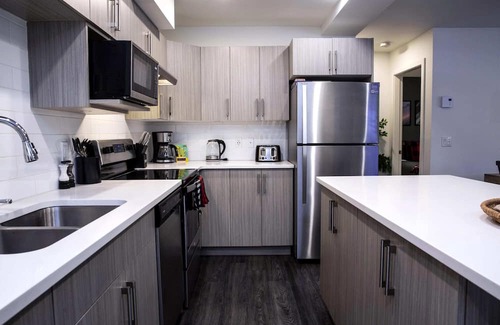 Revelstoke Apartment | Absolutely Revy - Ground Level Condo in Revelstoke